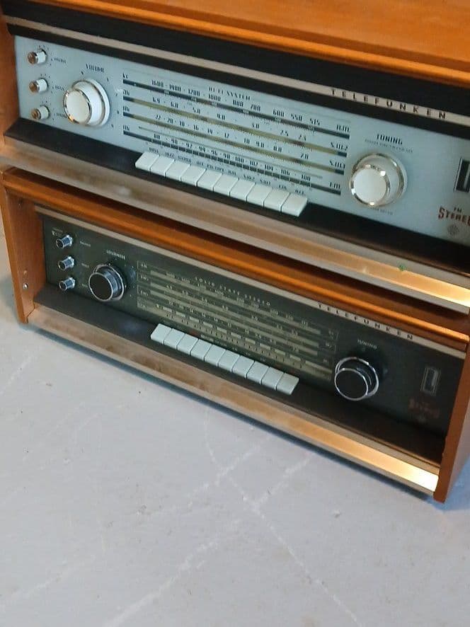 Catchy in Clinton Blue Moon Estate Sale photo 6
