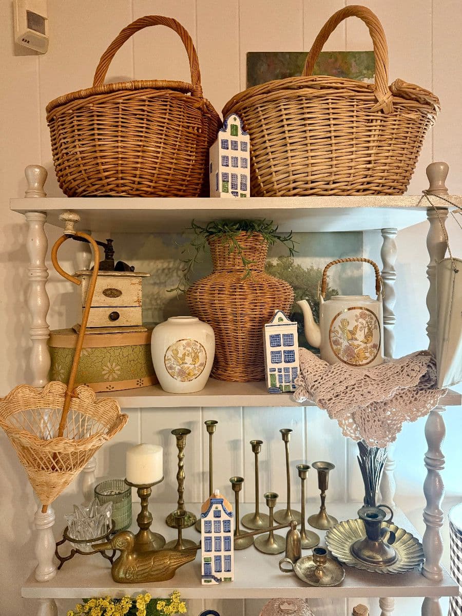 Moving Overseas – Everything Must Go! Priced To Sell!  Entire Family of 4 Household Estate Sale! photo 10