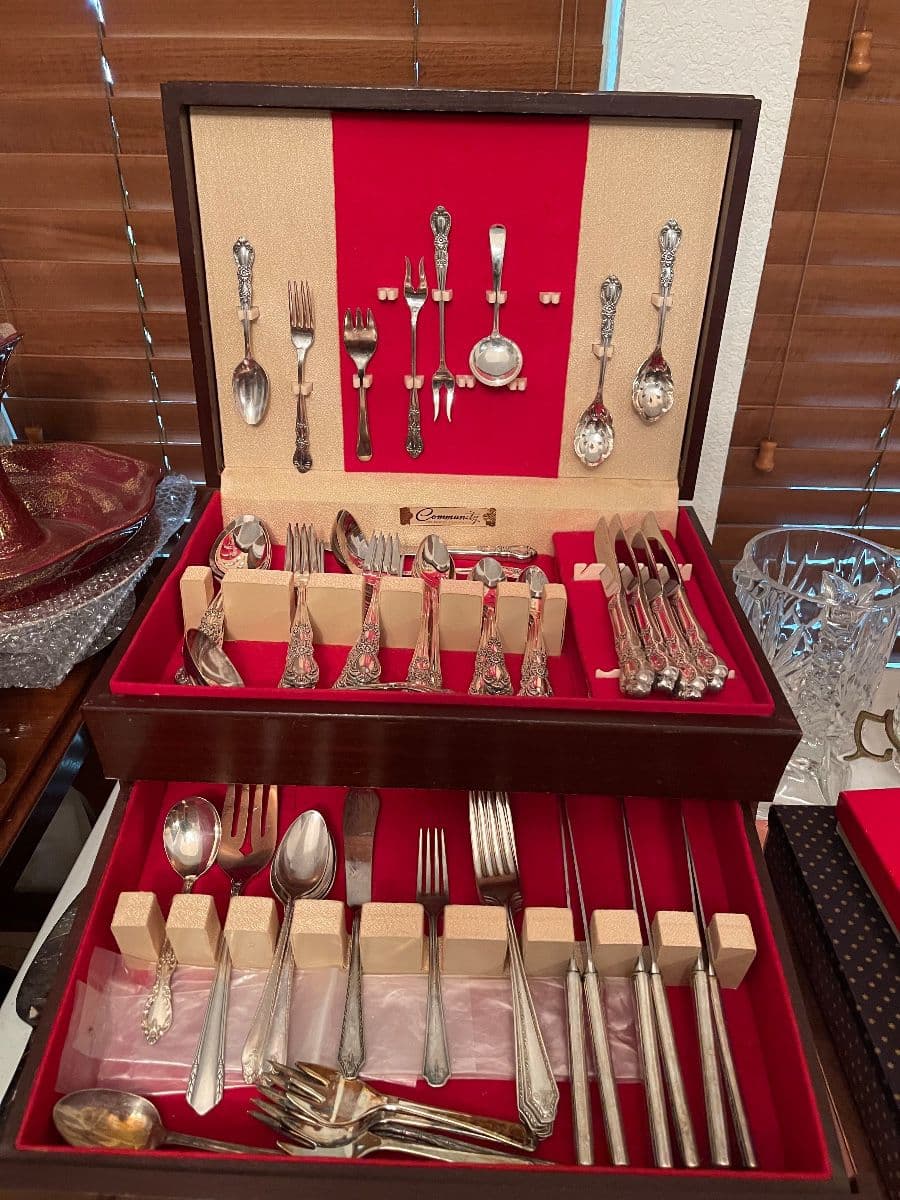 ACES~Treasure~Chest~in Buda photo 1