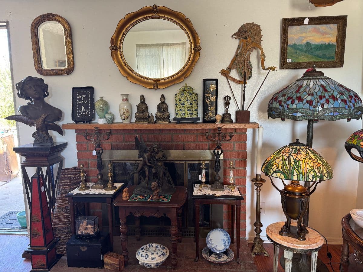 FABULOUS PACKED & STACKED 1st CLASS HOARDER CAMARILLO ESTATE SALE! photo 2