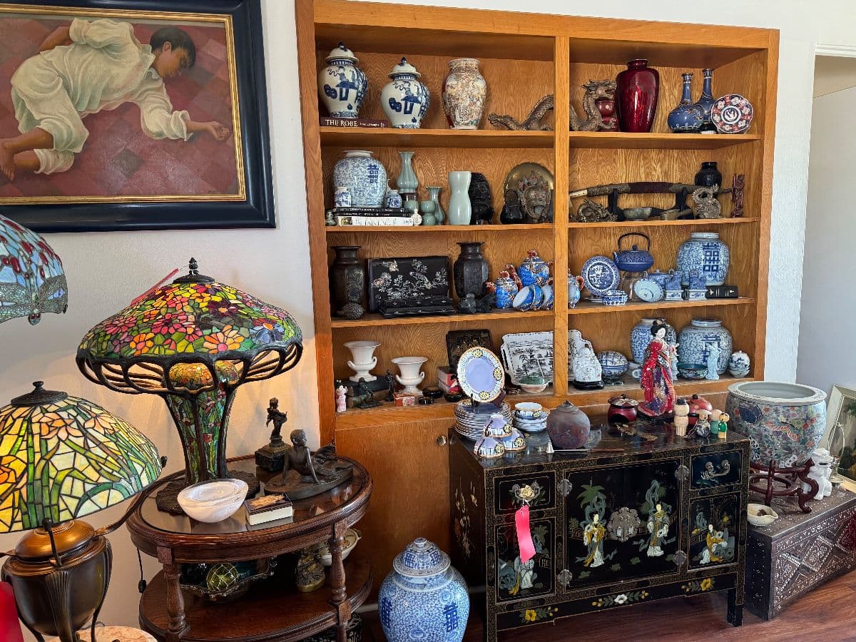 FABULOUS PACKED & STACKED 1st CLASS HOARDER CAMARILLO ESTATE SALE! photo 7