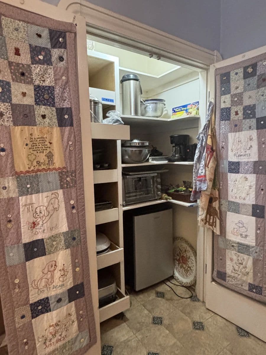 LIQUIDATION SALE!!!! Monrovia, Encinitas Antique Estate Sale photo 10
