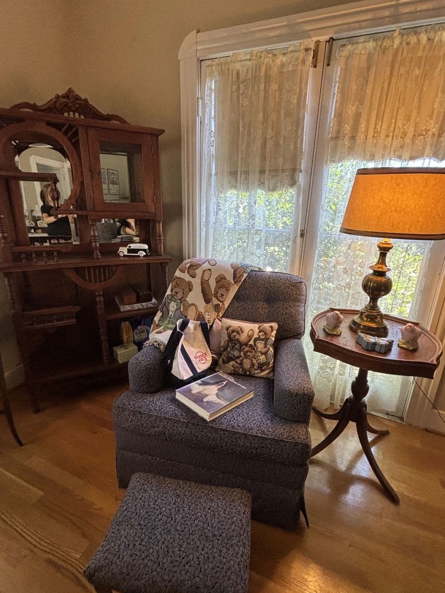LIQUIDATION SALE!!!! Monrovia, Encinitas Antique Estate Sale photo 2