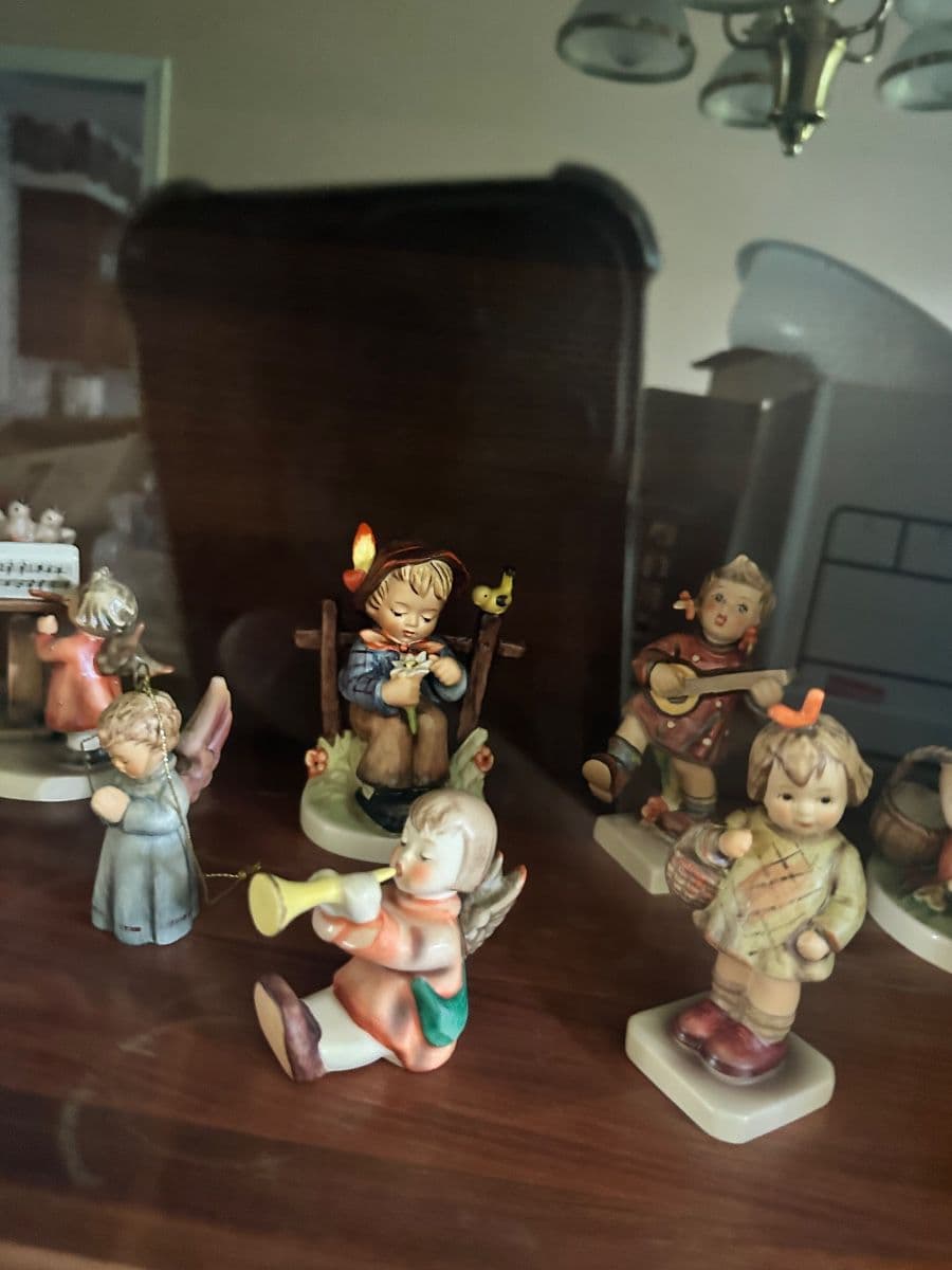 Phase 1: Treasure-Filled Schaumburg Estate Sale – Something for Everyone! photo 9