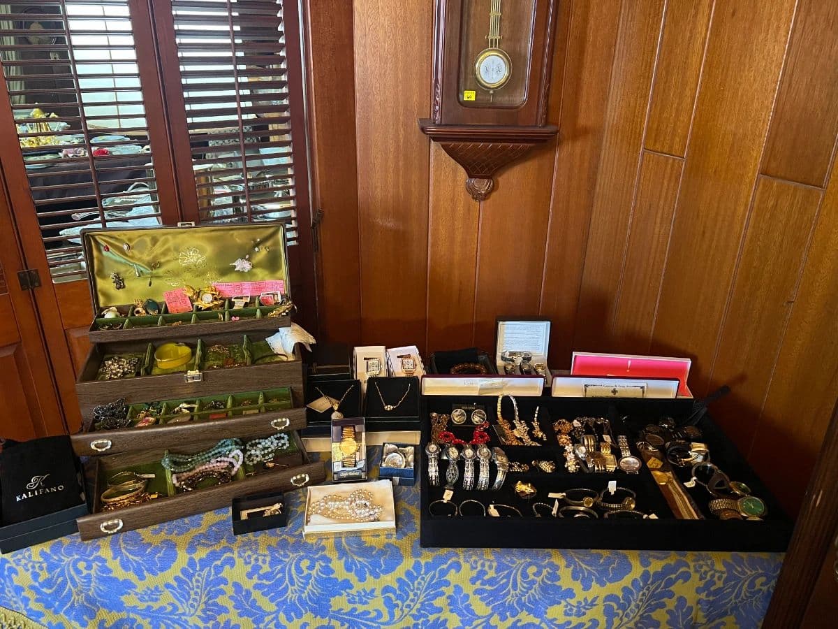 DEALS! TIME CAPSULE PART 2! GOLD + SILVER JEWELRY + COINS • UPSTAIRS NOW OPEN! • 1972 COUGAR photo 10