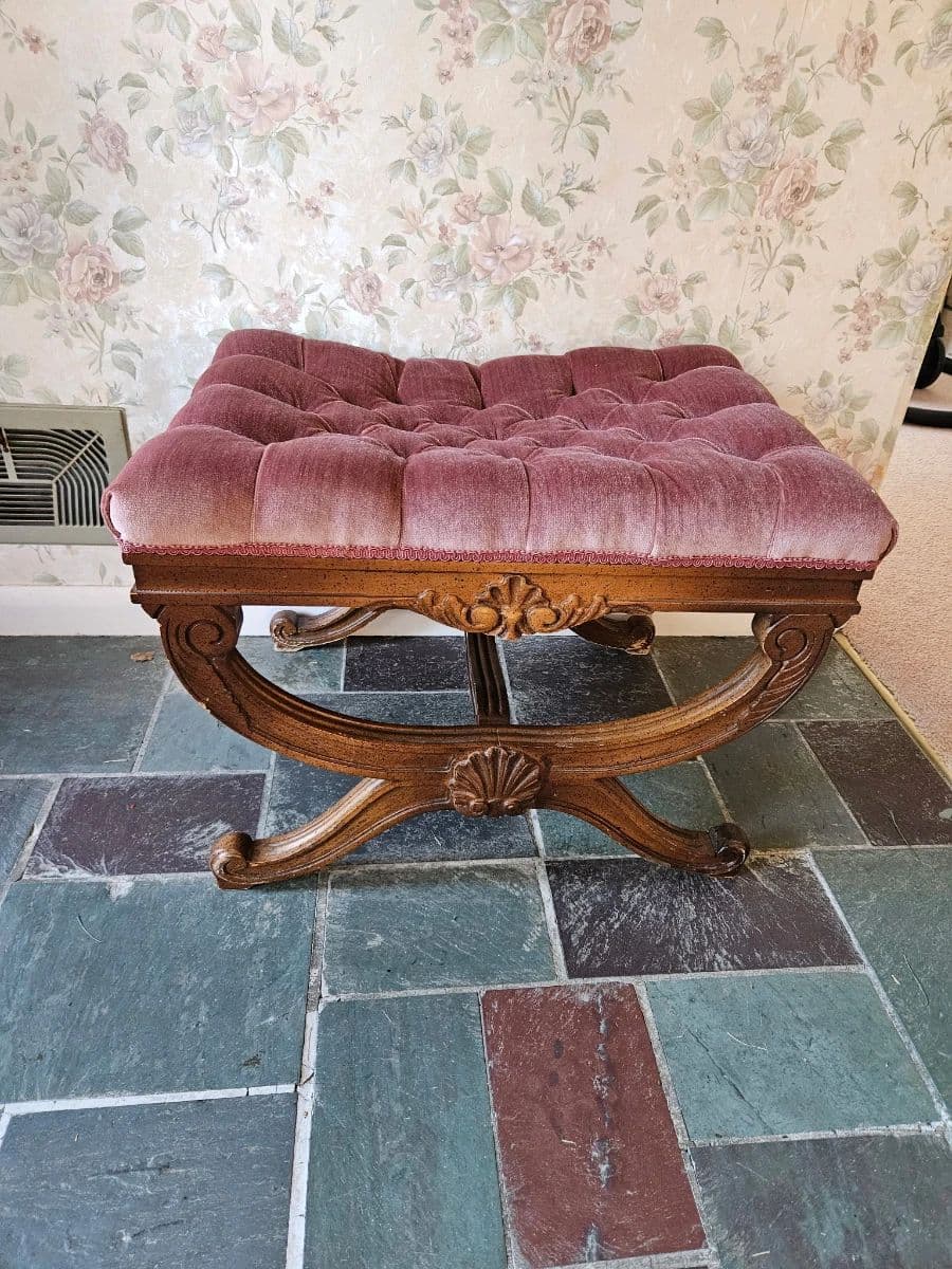 One Hoot of a Estate sale in Jackson Michigan, Owls and Antiques photo 4