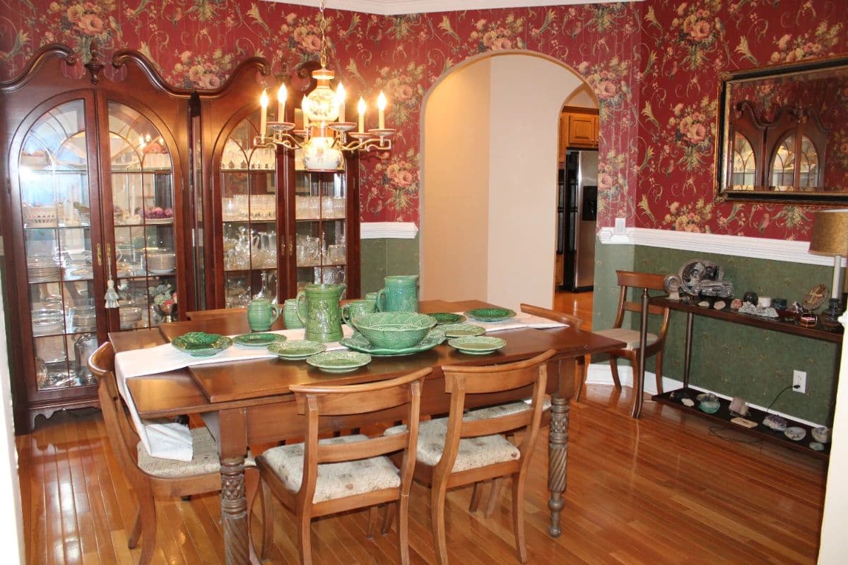 Honored to present the home of Rebecca George photo 1