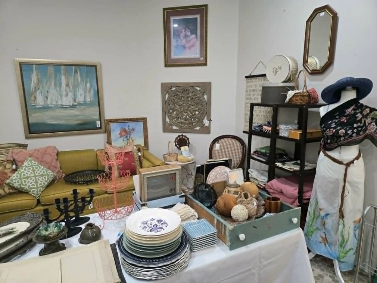 Antique Dealer Inventory Liquidation photo 7