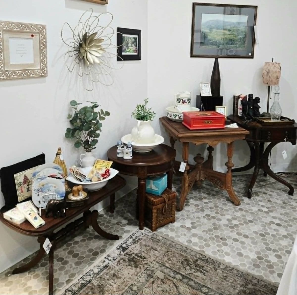 Antique Dealer Inventory Liquidation photo 11