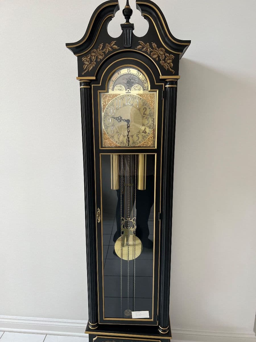 Bloomfield Hills Estate Sale of Longtime Resident photo 6