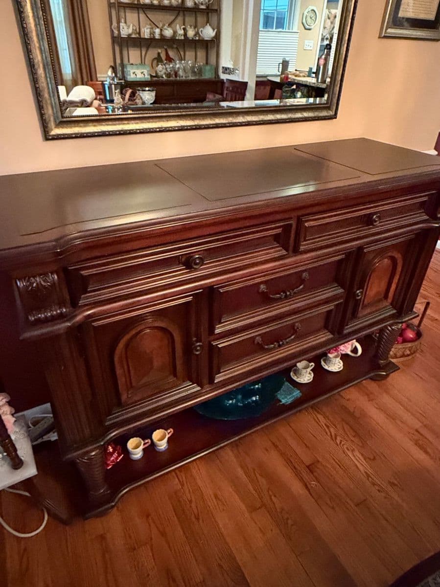 Blue Moon Estate Sale in Garner photo 6