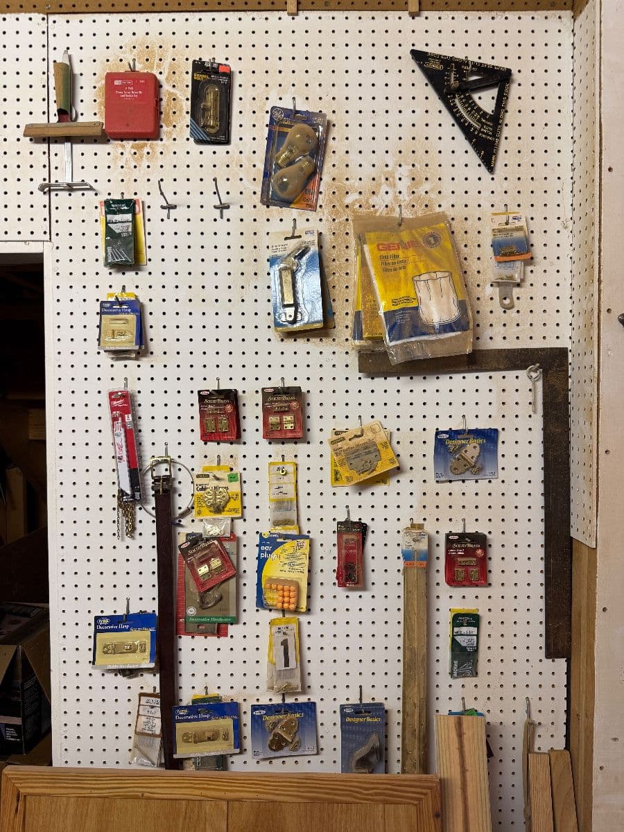 Packed Bremen Estate Sale – Woodworking Shop, Fine Furniture, Tools, China & Household Treasures photo 11