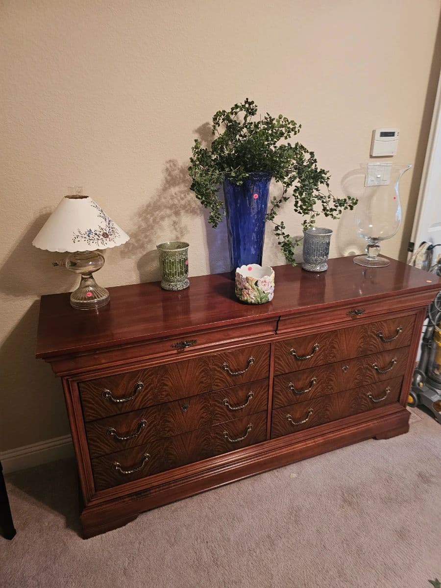 50% OFF UPSCALE ELEGANCE VINTAGE MODERN FURNITURE ESTATE SALE BY ALAMO AZTEK ESTATE SALES DFW photo 7