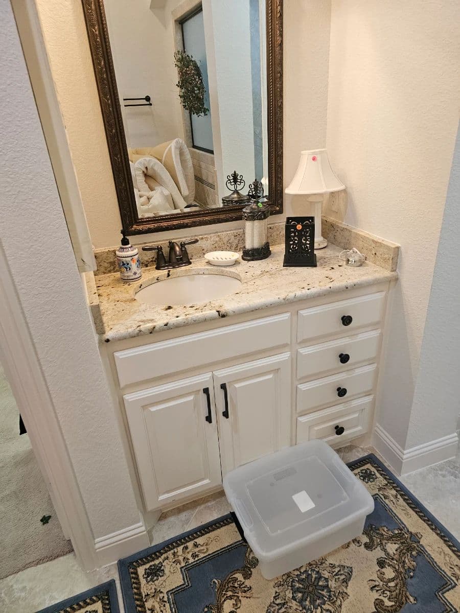 50% OFF UPSCALE ELEGANCE VINTAGE MODERN FURNITURE ESTATE SALE BY ALAMO AZTEK ESTATE SALES DFW photo 12