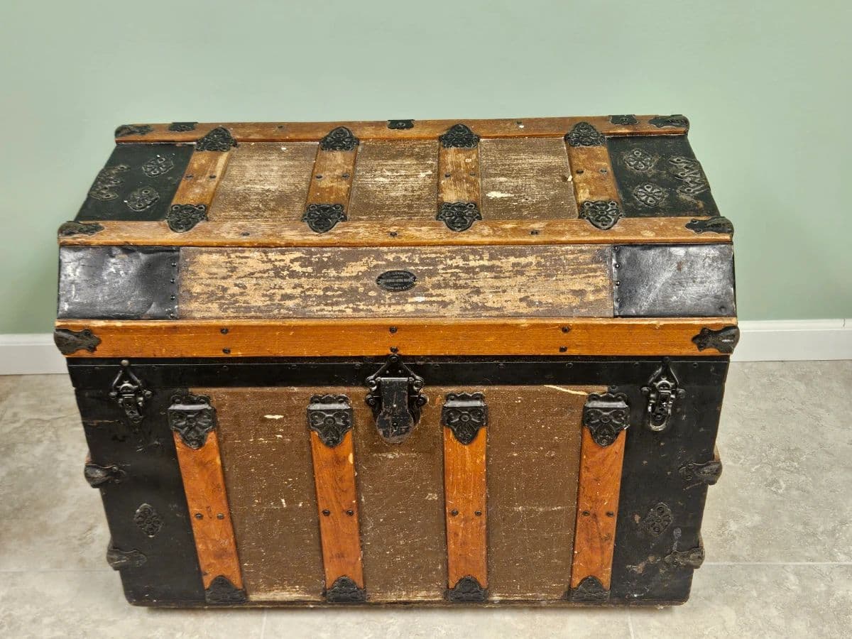 Ann Arbor Estate Sale, Inkwell Collection photo 9