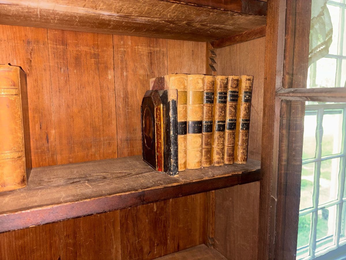 EXCEPTIONAL ITHACA ESTATE SALE photo 6