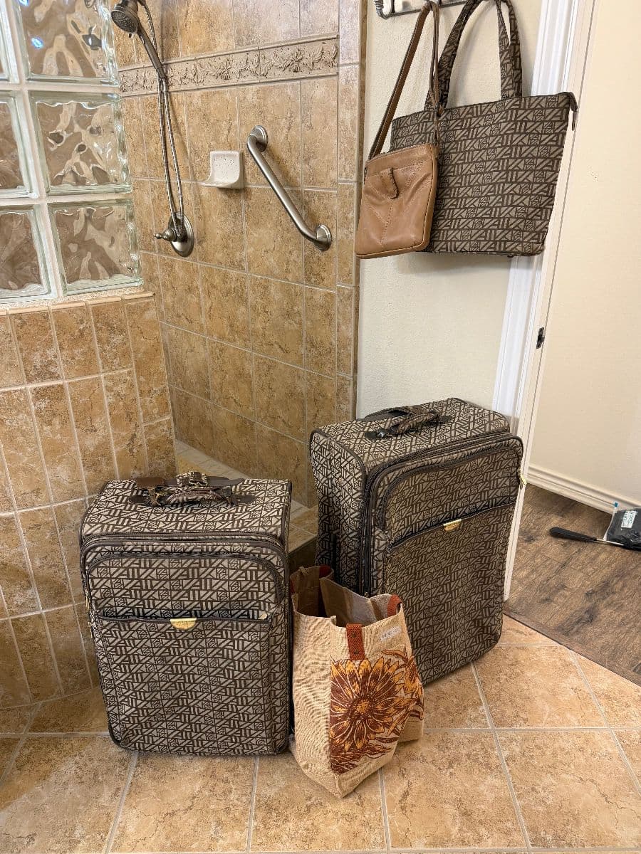 Above and Beyond Estate Sales -Heritage Oaks Subdivision photo 10