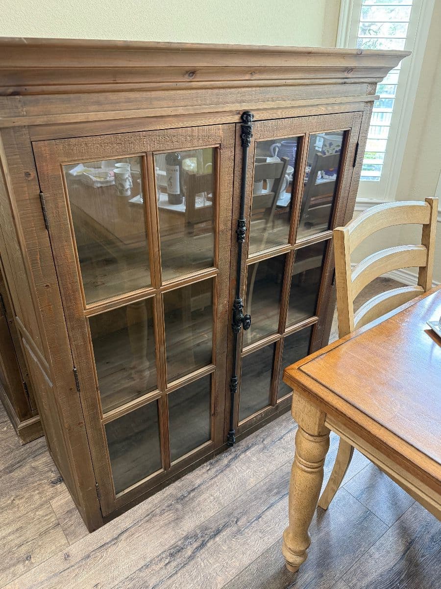 Above and Beyond Estate Sales -Heritage Oaks Subdivision photo 5
