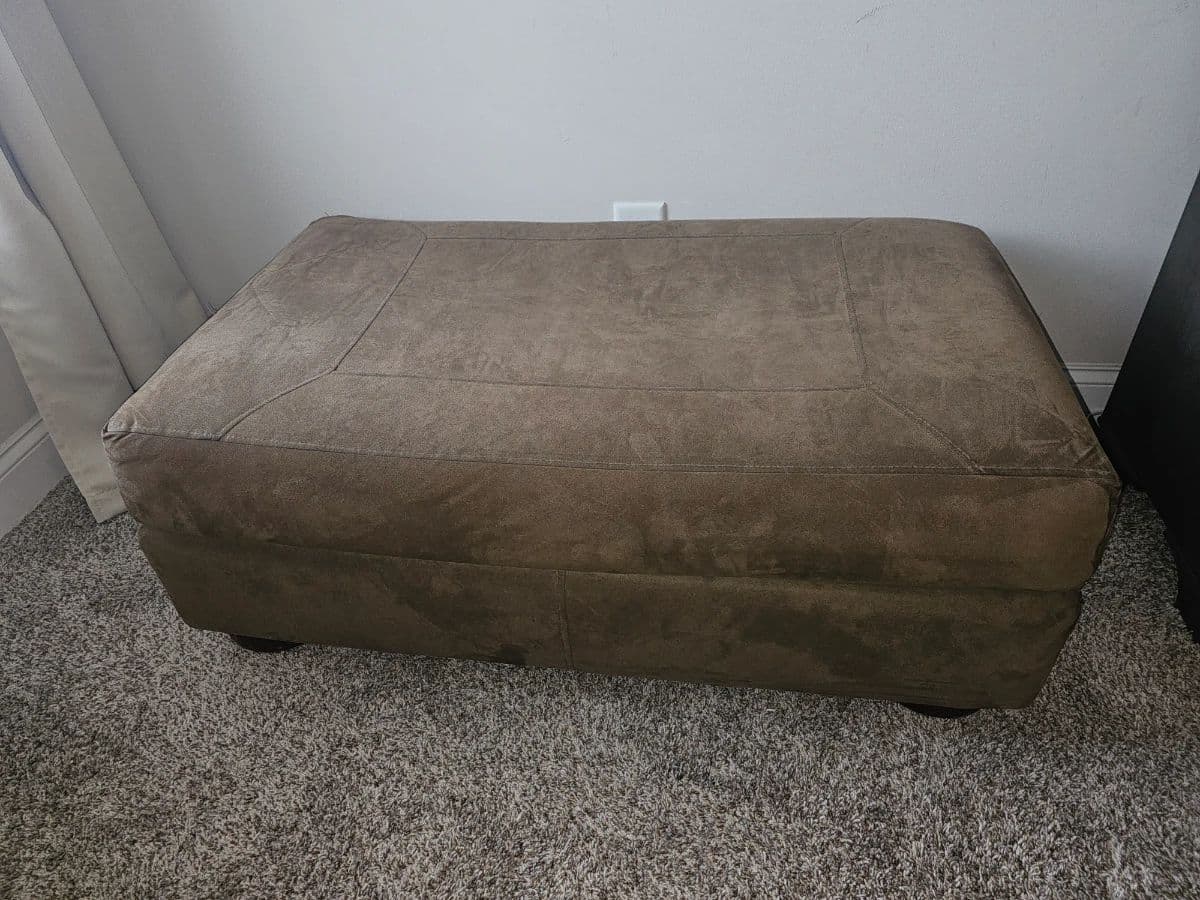 Cartersville Estate Sale: Eclectic Art, Rare Antique Books, Designer Furnishings & Collectibles photo 12