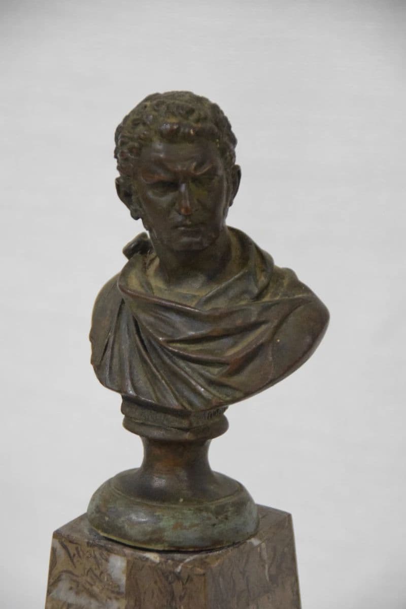 Mooney's Monday Evening Auction photo 5