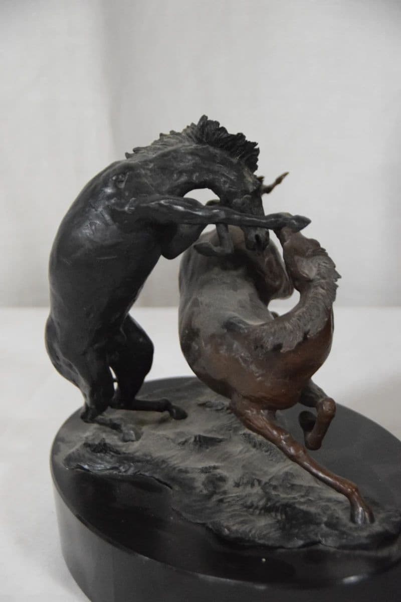 Mooney's Monday Evening Auction photo 3