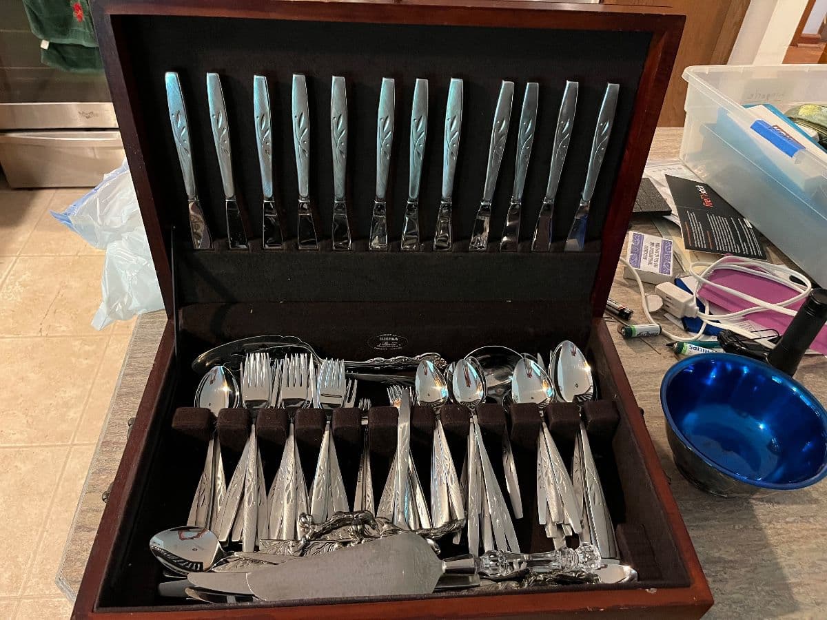 Latham "Doll House" Estate Sale photo 9