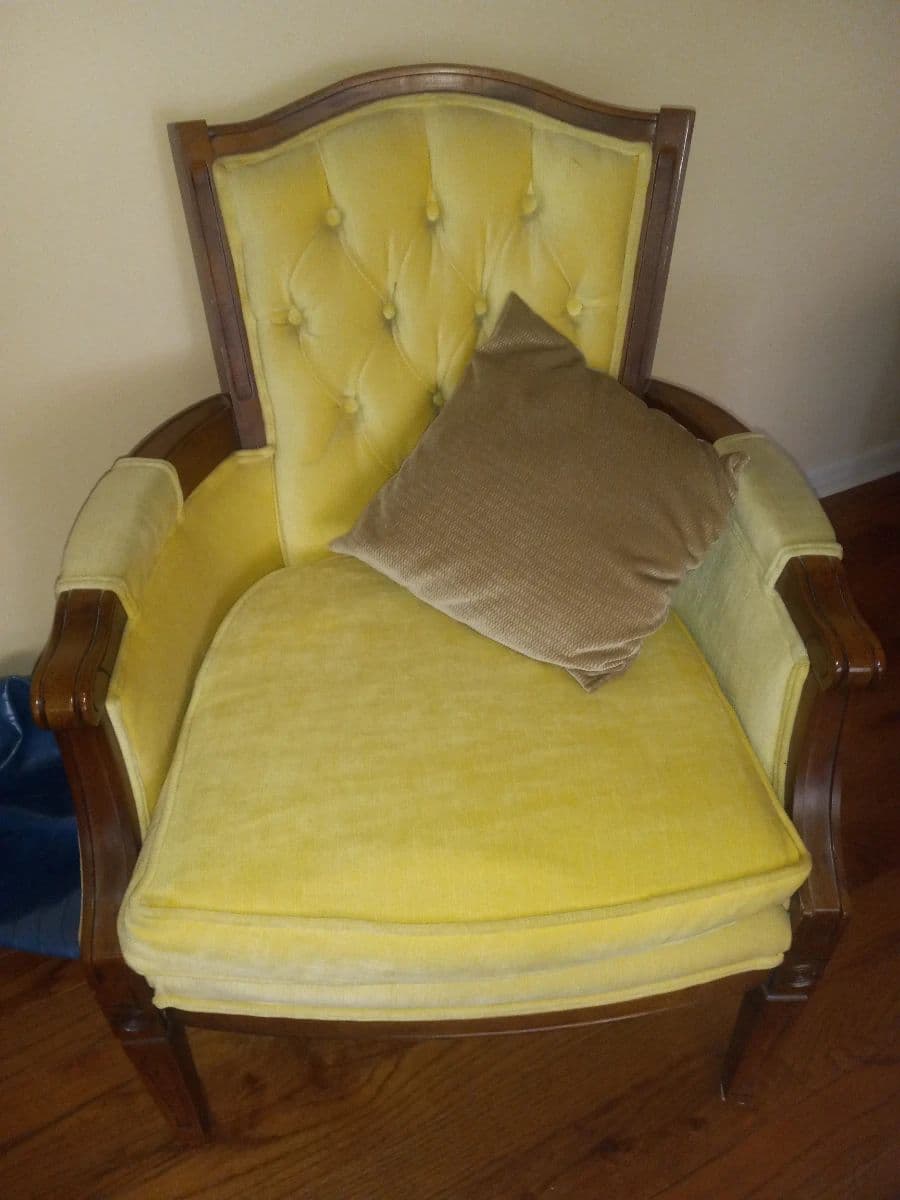 Affordable Estate Sales! 1 Day Sale Hobart Indiana. photo 2