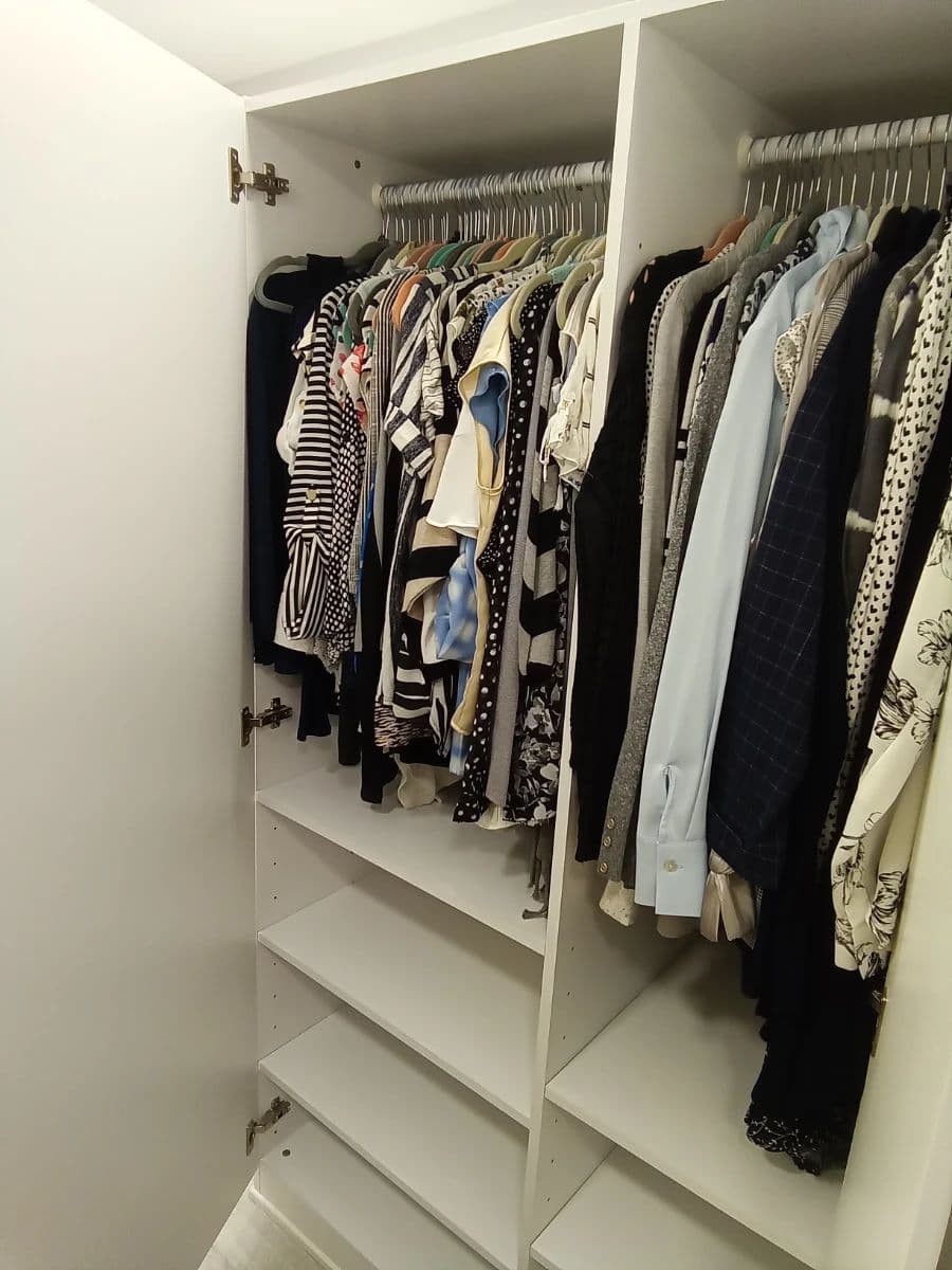 Clothing Emporium ( Something For Everyone) Sale In Norridge photo 12