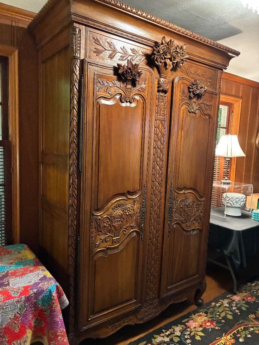 Majestic Brighton Moving Sale by Flour City Estate Sales photo 7