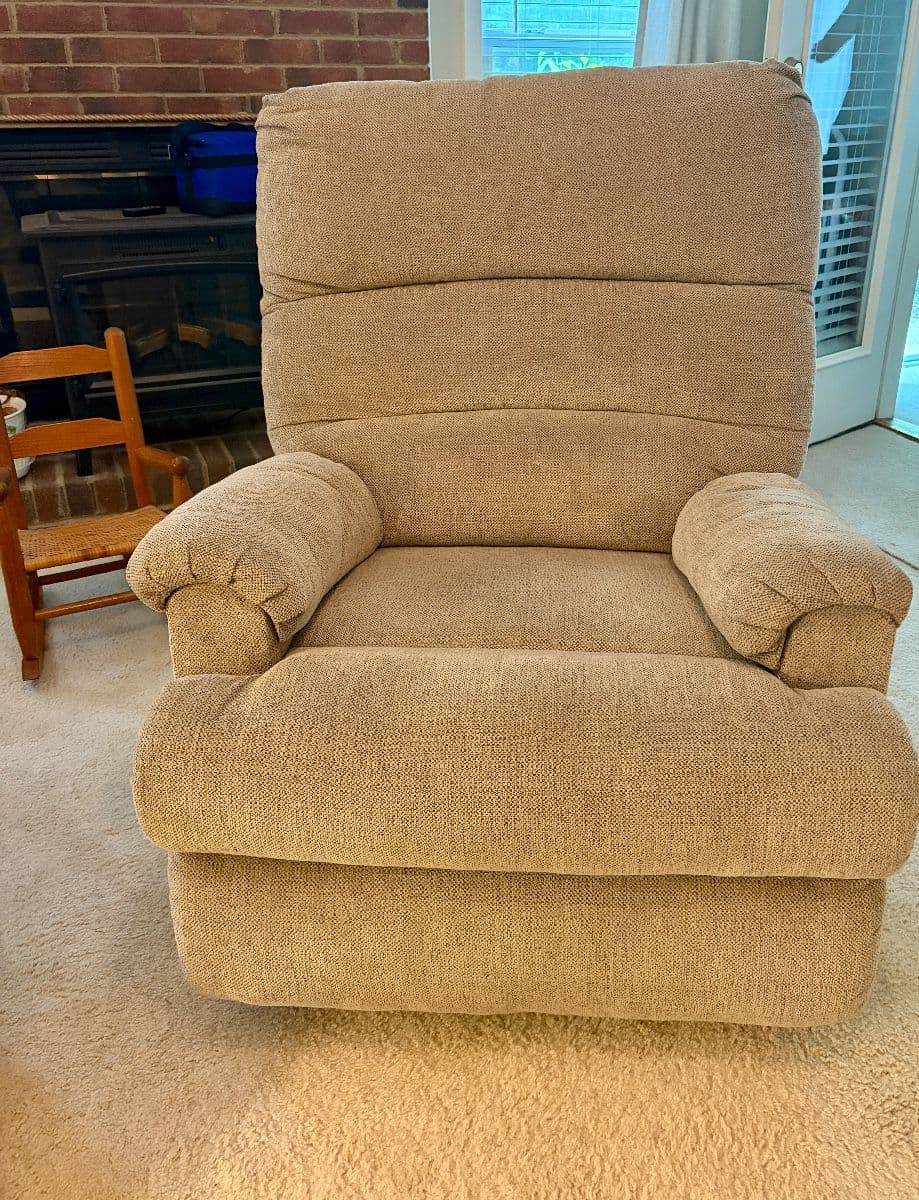 Blue Moon Estate Sale in West Columbia photo 4