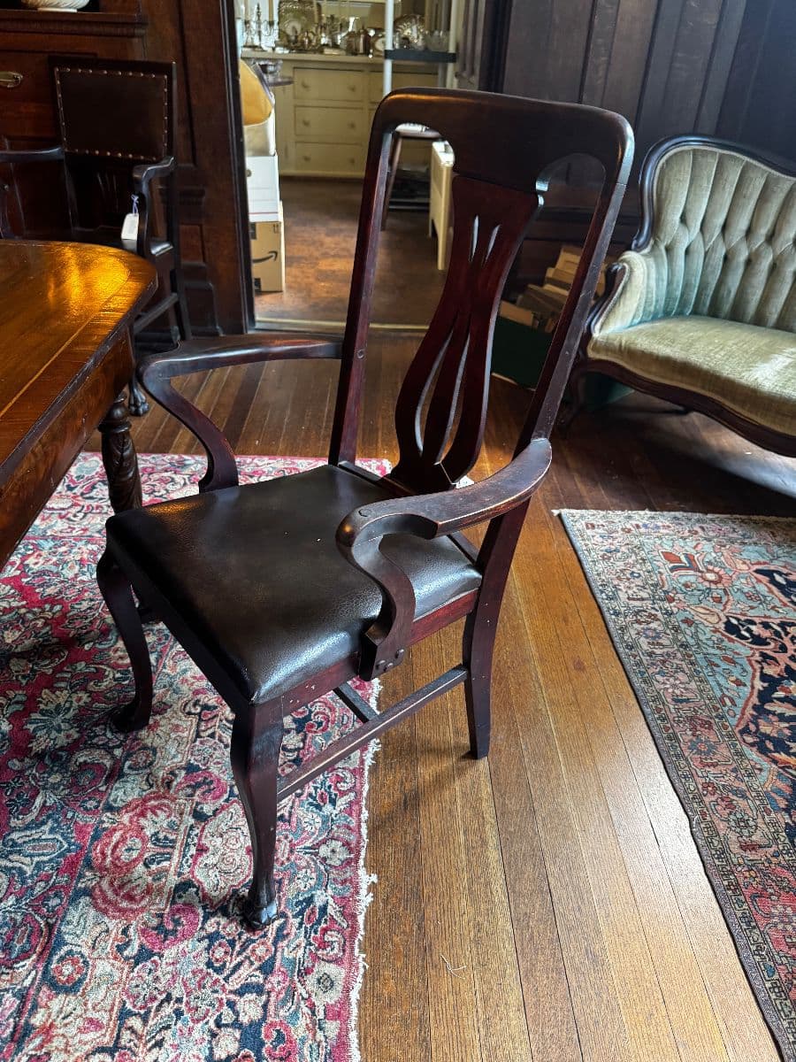 Incredible Historic Marietta Estate- Antiques, Books, China, Rugs & More!!! photo 7