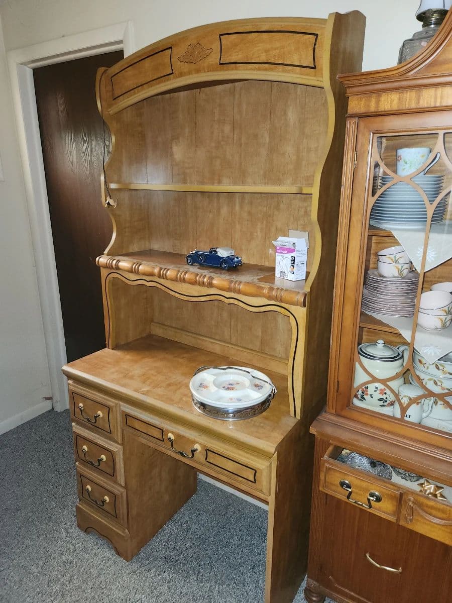 Packed Estate Sale in Penfield! photo 12