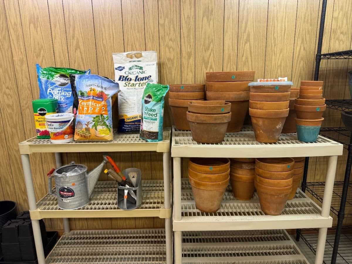 Vanderwolf Estate Sale photo 6