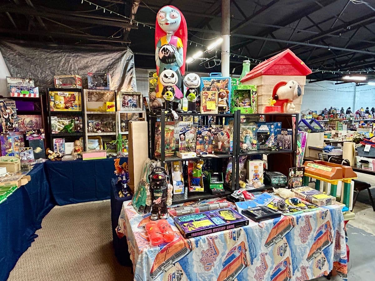 Toy & Vintage Dealer Inventory Liquidation Sale photo 4