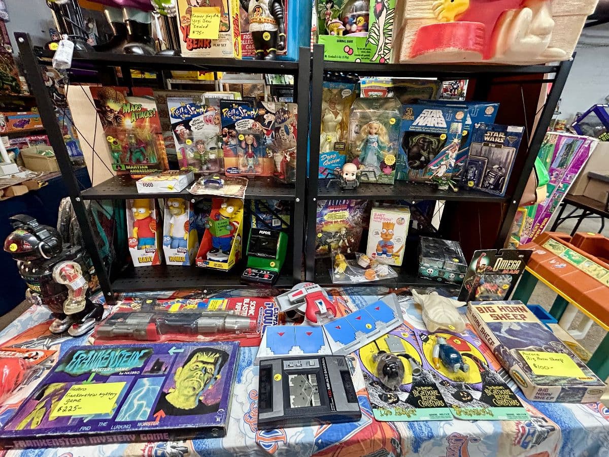 Toy & Vintage Dealer Inventory Liquidation Sale photo 6