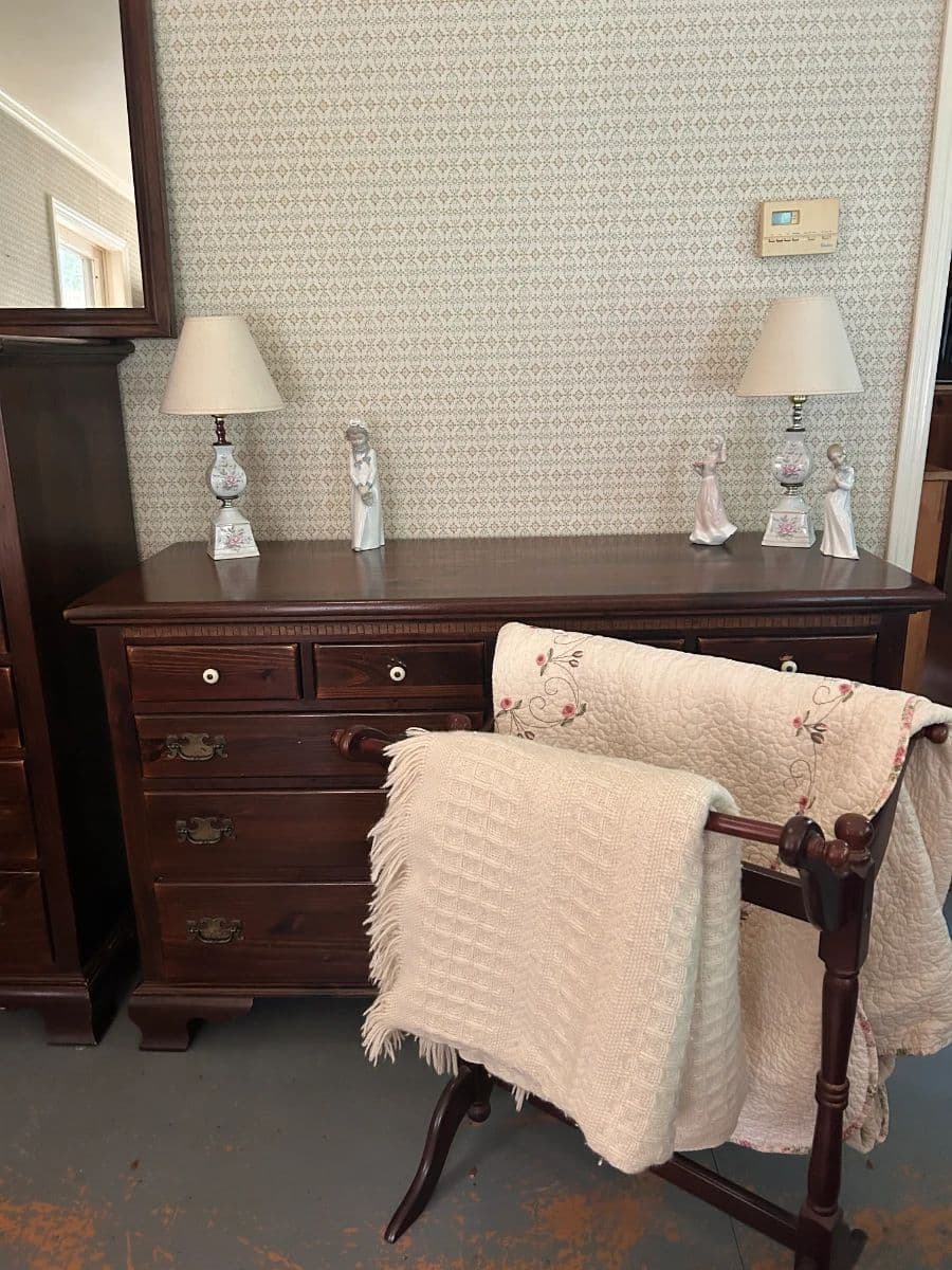 Estate Sale photo 12