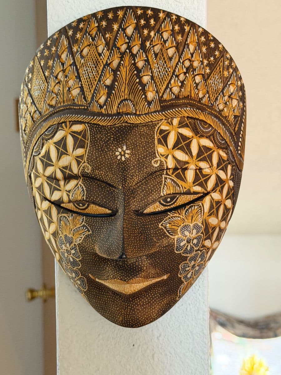 Grasons of Southwest Denver presents Hybrid Vintage Home & Garden Estate Sale photo 1