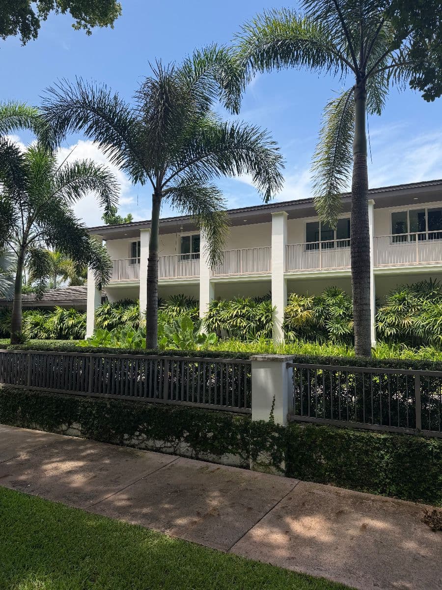 Granada Waterway Beautiful home photo 2