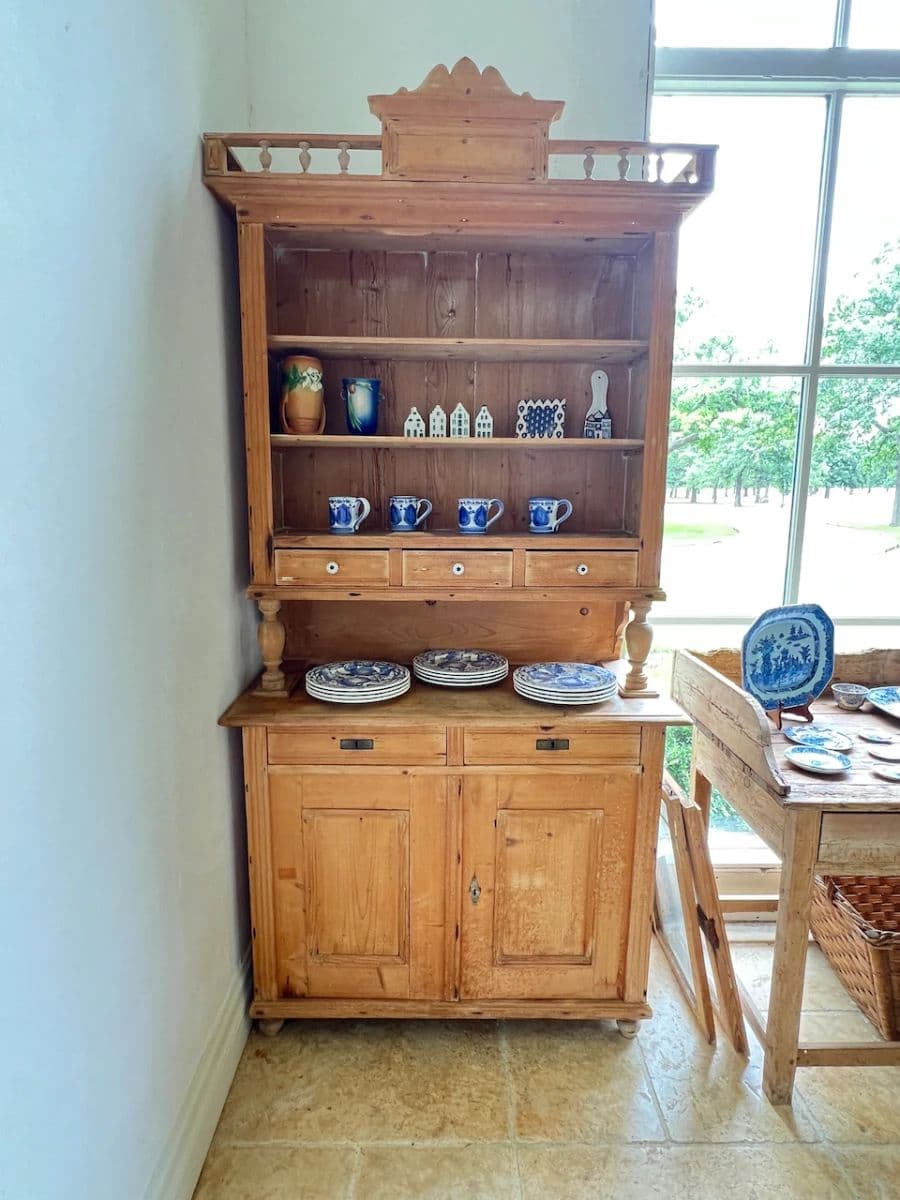 Fredericksburg Estate Sale photo 12