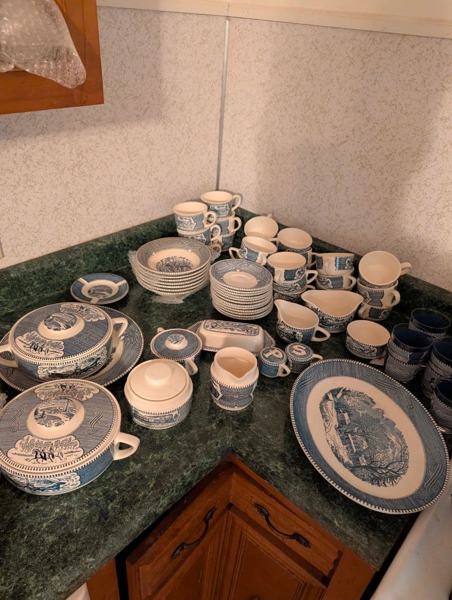 Estate of Jeff Maxwell photo 1