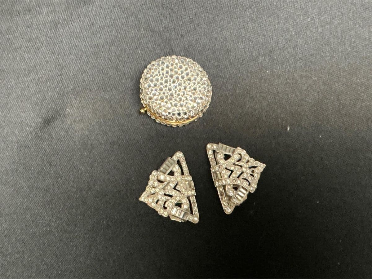 Vintage Collectibles, Primitives & Designer Purses photo 8