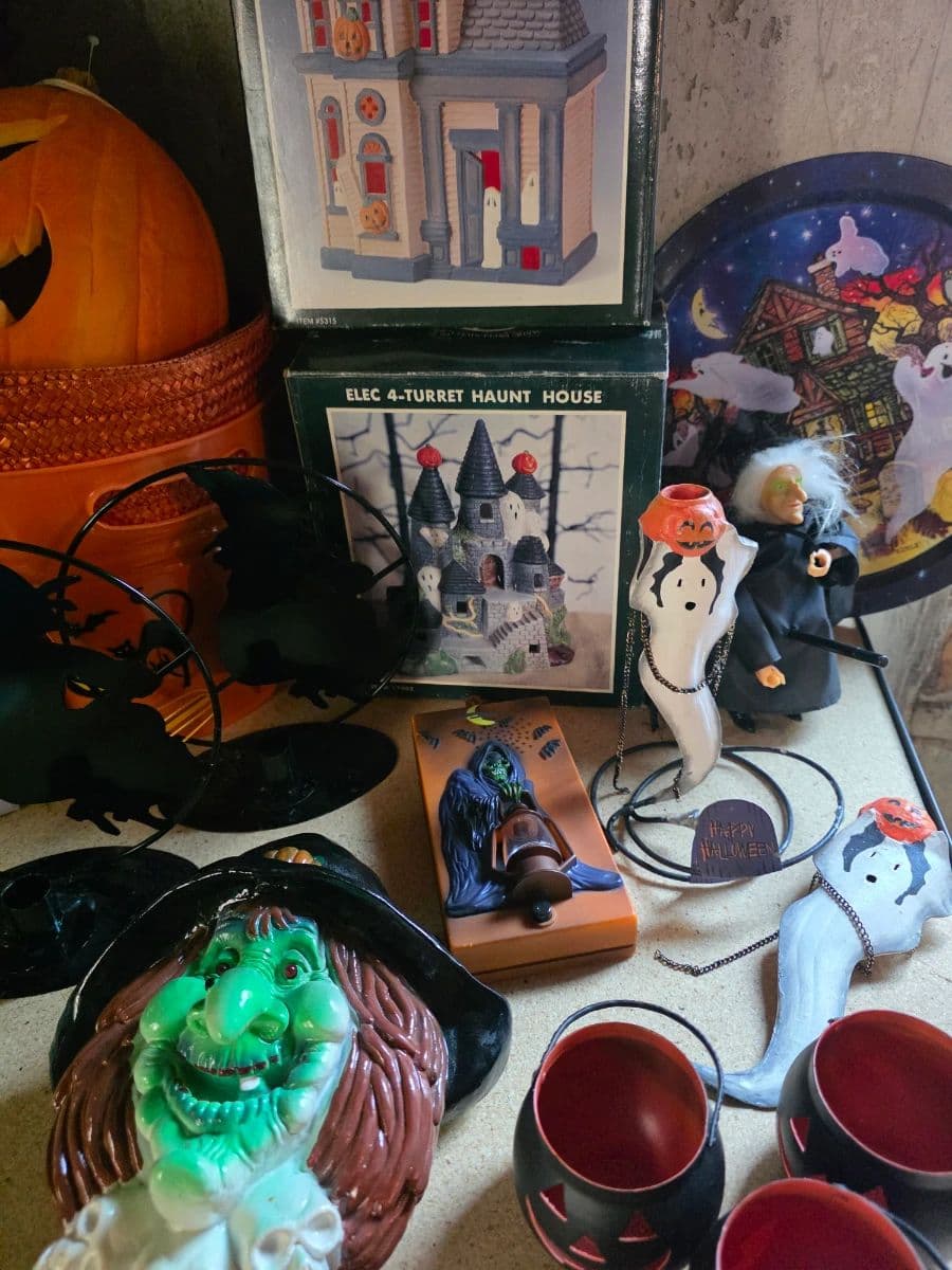 Beacon Hill Estate Sale photo 12