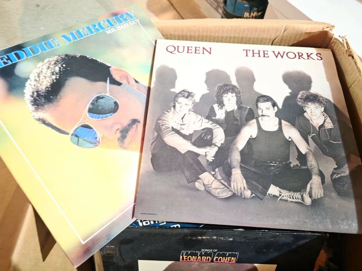 Beacon Hill Estate Sale photo 4