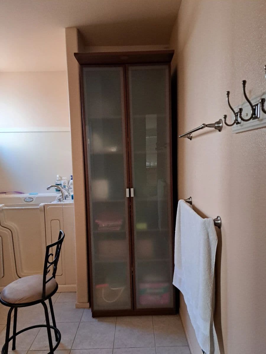 San Jacinto Estate Sale photo 2