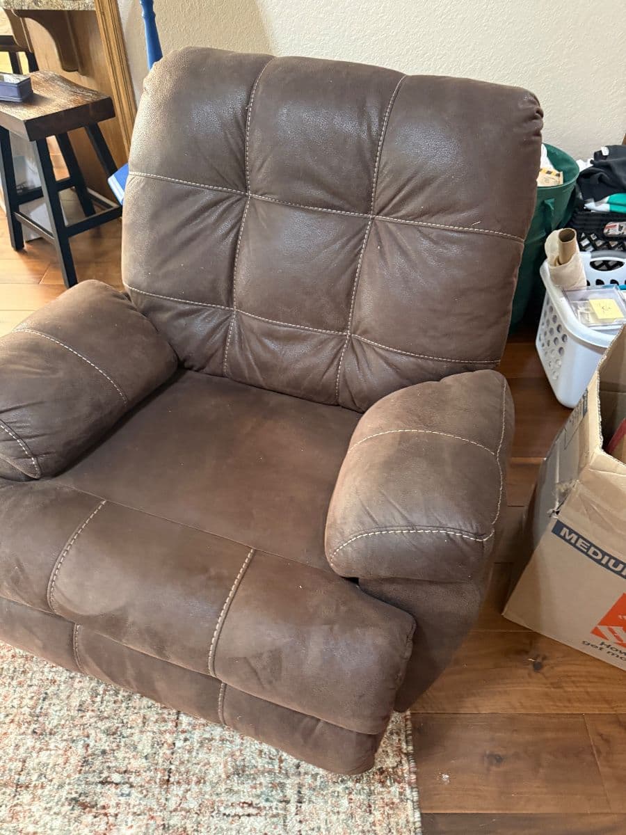 Georgetown Place Estate Sale photo 12