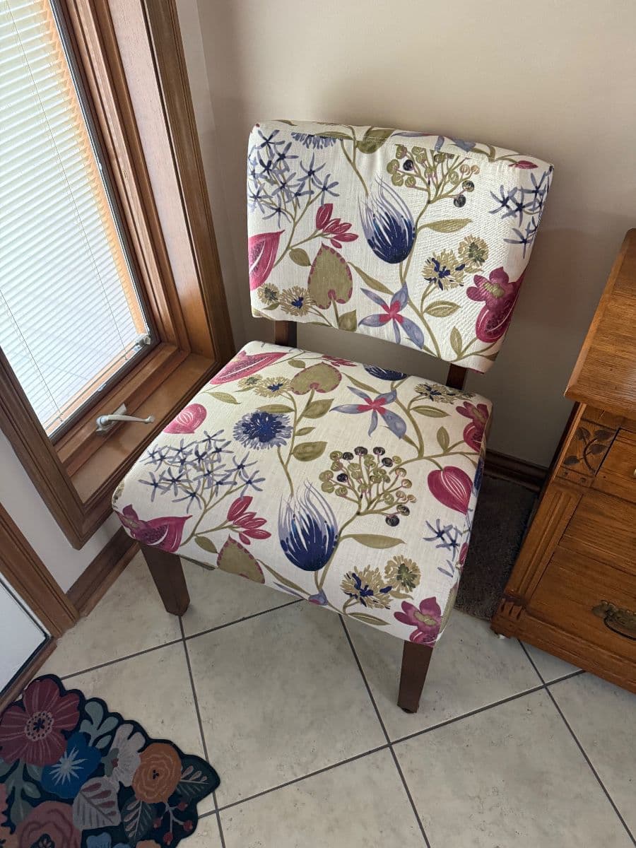 Georgetown Place Estate Sale photo 2