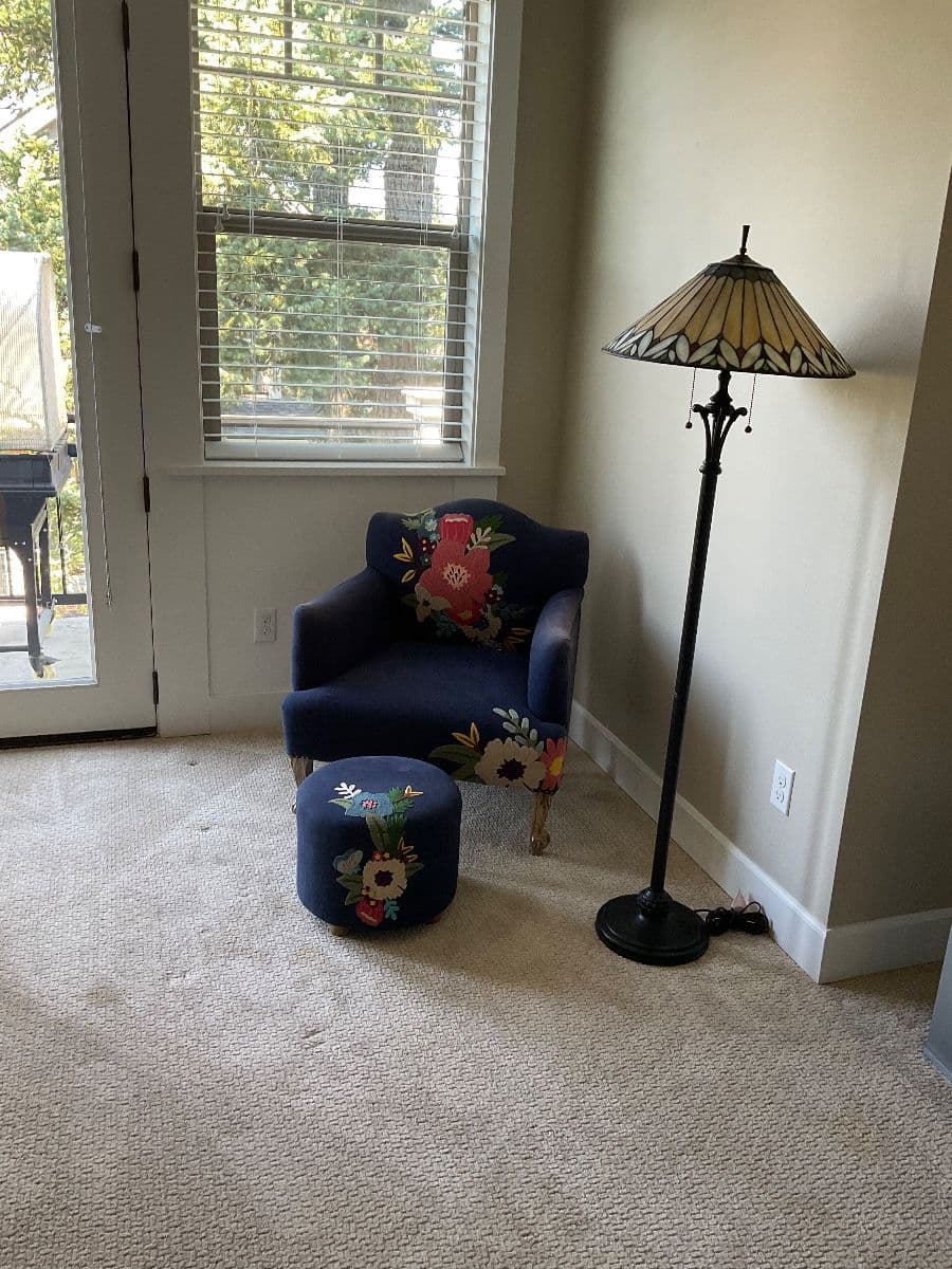 Camas estate sale photo 11