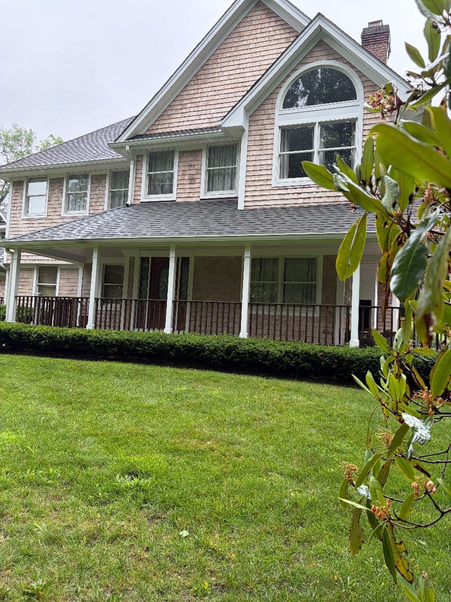 Huntington Bay Trophy Home  Estate Sale photo 2
