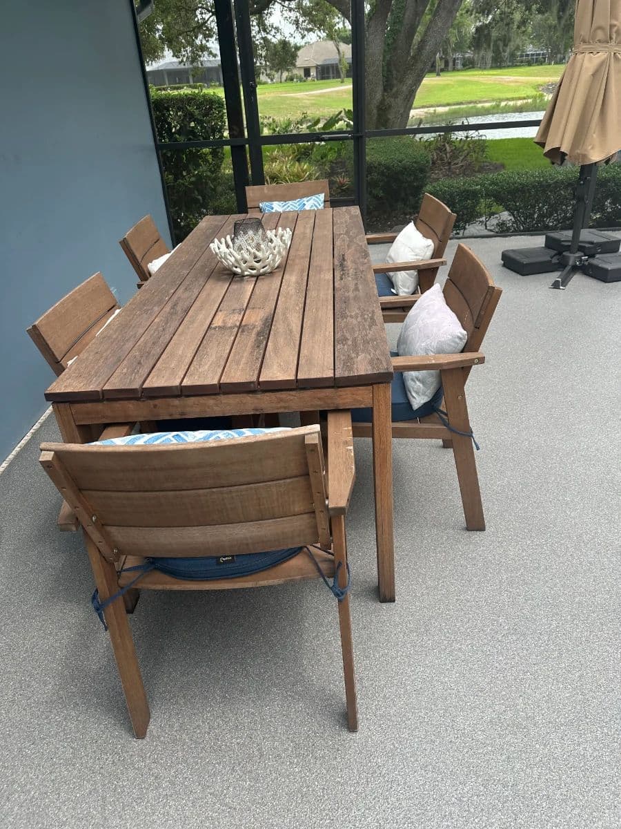 Poshlando in Valrico– Vacation Home Estate Sale with Golf Cart, E-Bikes & Coastal Furnishings photo 4