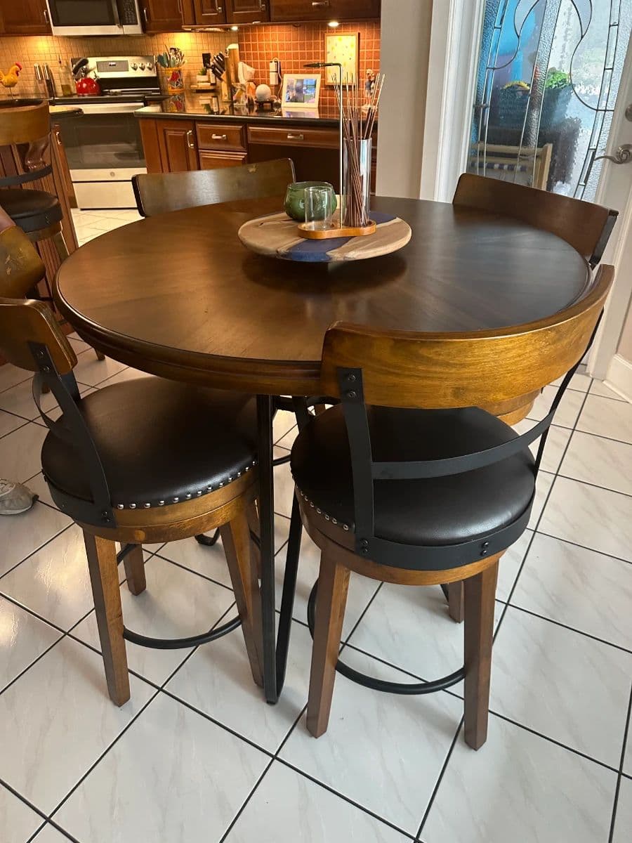Poshlando in Valrico– Vacation Home Estate Sale with Golf Cart, E-Bikes & Coastal Furnishings photo 11